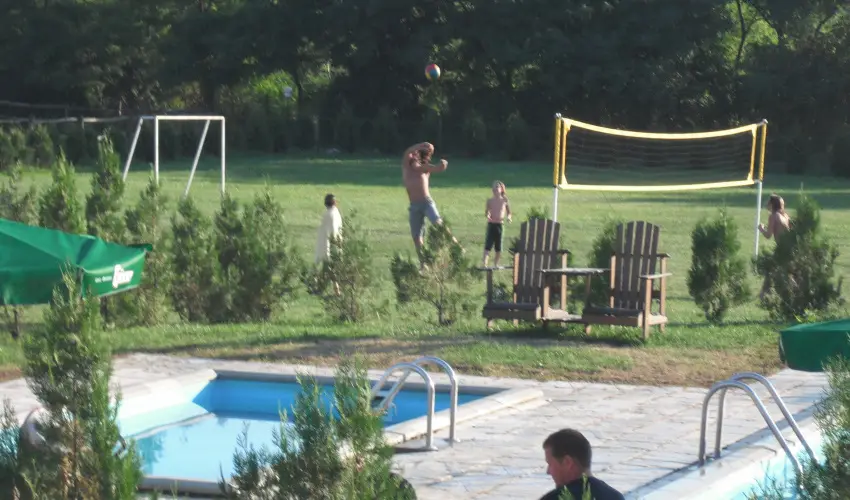 Sokor Fogad Sokorptka - Augusztus 20.