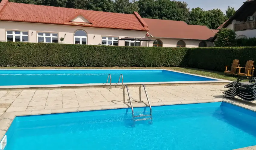 Sokor Fogad Sokorptka - Augusztus 20.