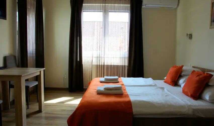 Solaris Garden Rooms Cserkeszl - Augusztus 20.