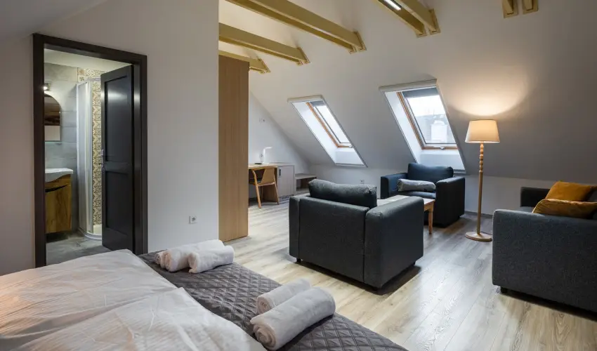 Stadium Home Panzi Barnag - Augusztus 20. (min. 2 j)