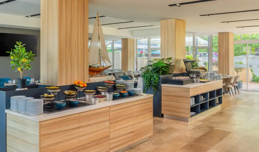 SunGarden Wellness Hotel Si�fok - Augusztus 20. (min. 3 �j)