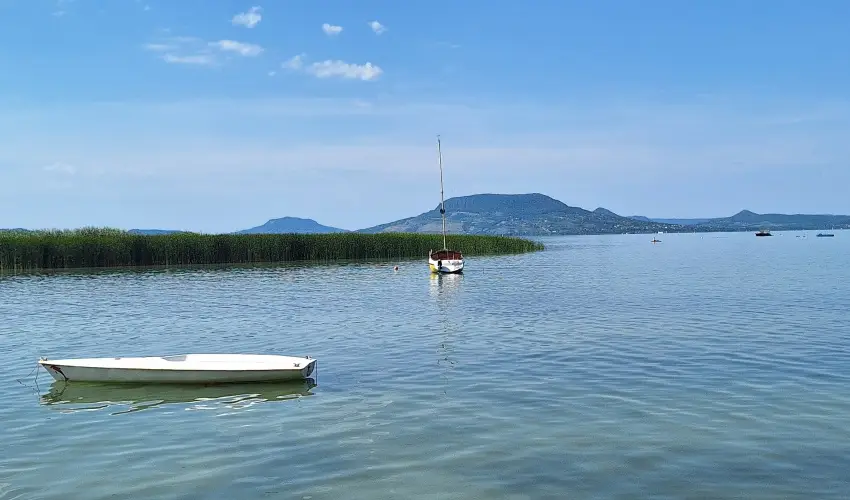 Sunshine Vendghz Balatonfenyves - Augusztus 20. (min. 5 j)