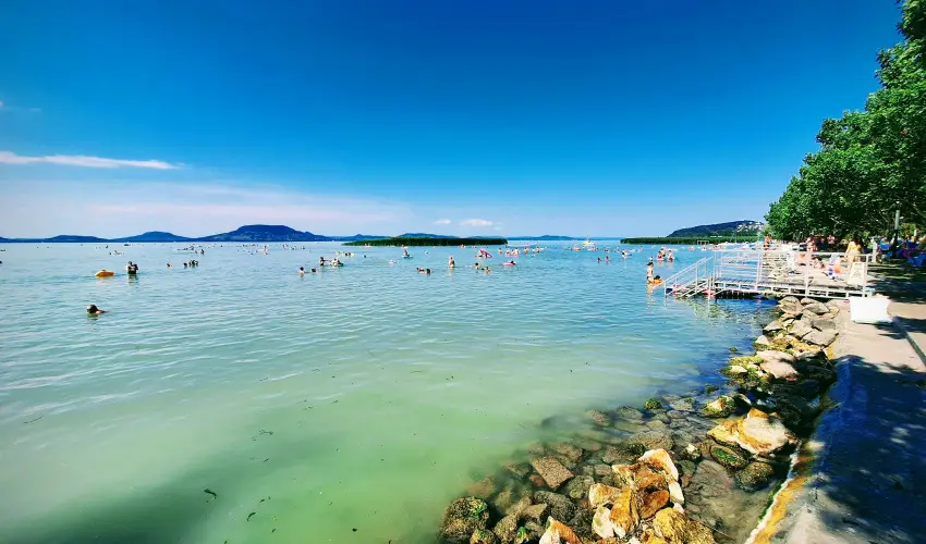 Sunshine Vendghz Balatonfenyves - Augusztus 20. (min. 5 j)