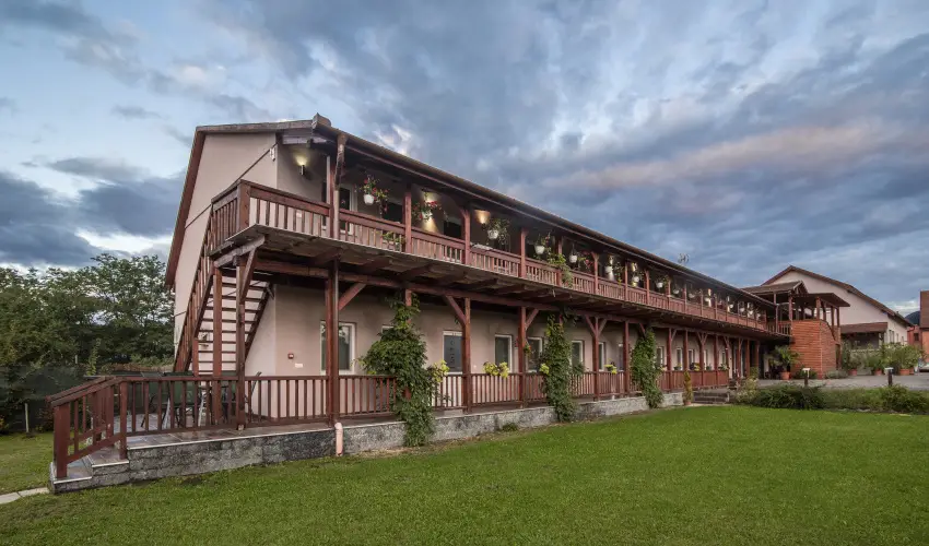 Sweet-Life Wellness Apartman Egerszal�k - Augusztus 20.