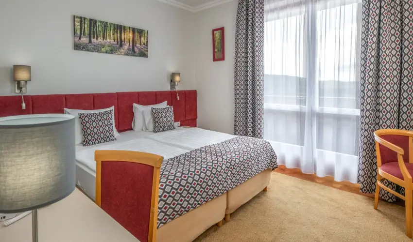 Szalajka Liget Hotel �s Apartmanh�zak Szilv�sv�rad - Augusztus 20. (min. 2 �j)