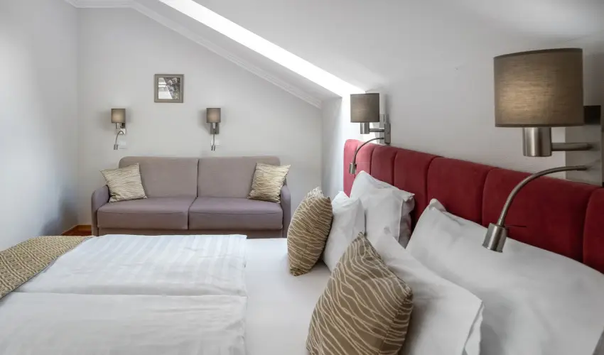 Szalajka Liget Hotel �s Apartmanh�zak Szilv�sv�rad - Augusztus 20. (min. 2 �j)