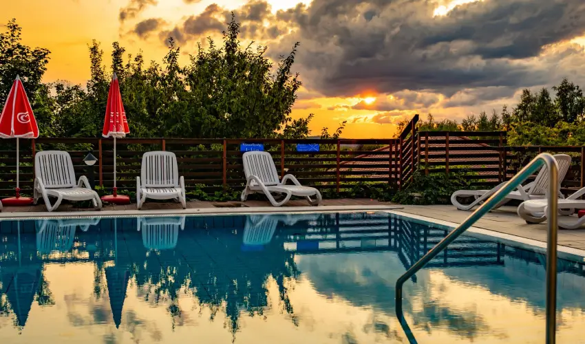 Szalajka Liget Hotel �s Apartmanh�zak Szilv�sv�rad - Augusztus 20. (min. 2 �j)