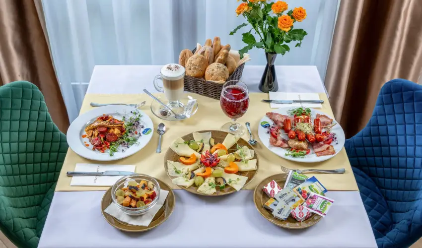 Szalajka Liget Hotel �s Apartmanh�zak Szilv�sv�rad - Augusztus 20. (min. 2 �j)