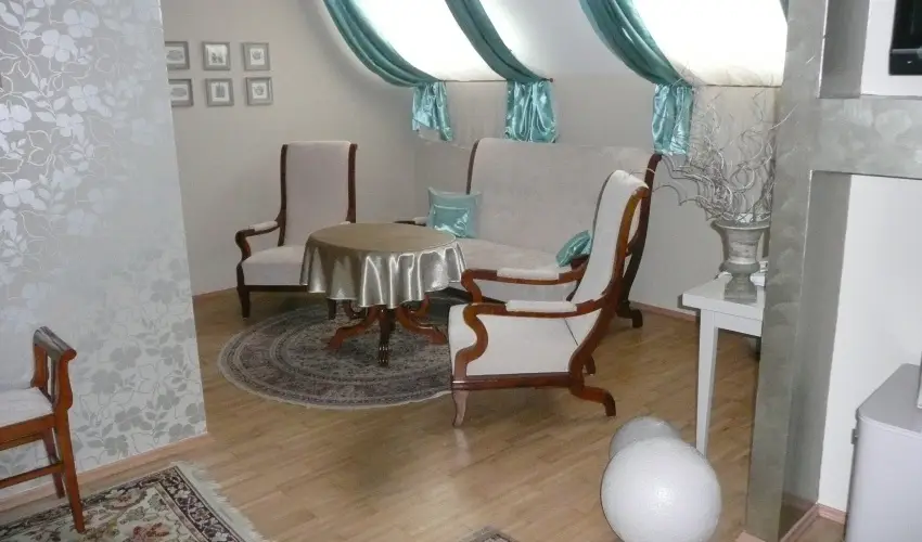 Sz�rcsa Hotel Sz�kesfeh�rv�r - Augusztus 20.