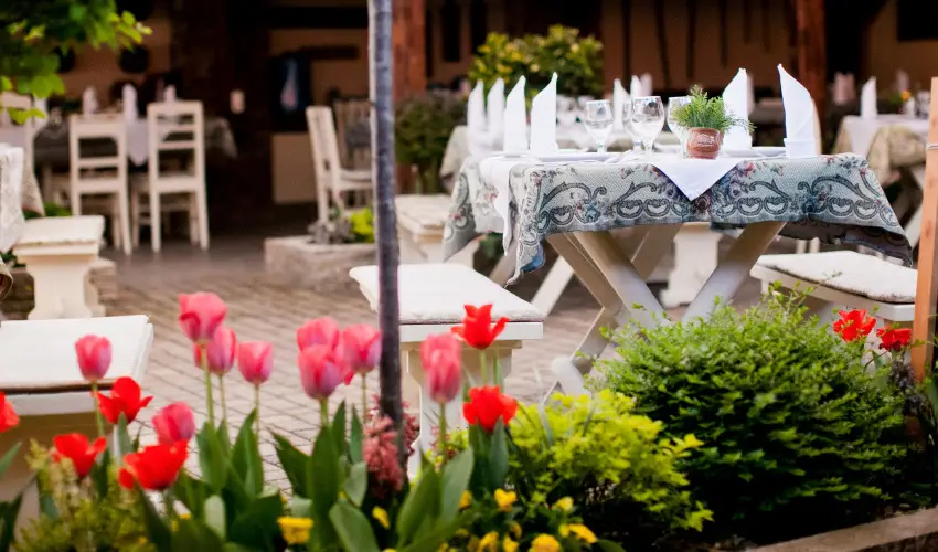 Sz�rcsa Hotel Sz�kesfeh�rv�r - Augusztus 20.