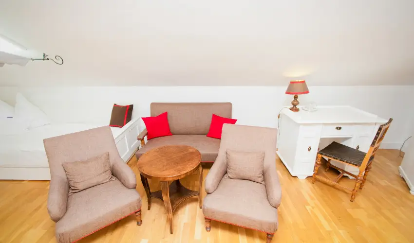 Sz�rcsa Hotel Sz�kesfeh�rv�r - Augusztus 20.