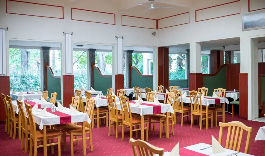 Wellness Hotel Szindb�d  Balatonszemes - Augusztus 20-i �nnepnapok (min. 2 �j)