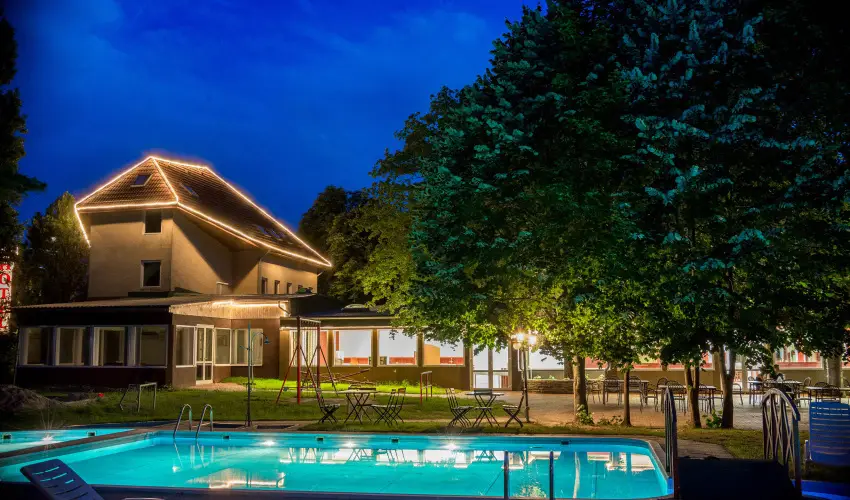 Wellness Hotel Szindb�d  Balatonszemes - Augusztus 20-i �nnepnapok (min. 2 �j)