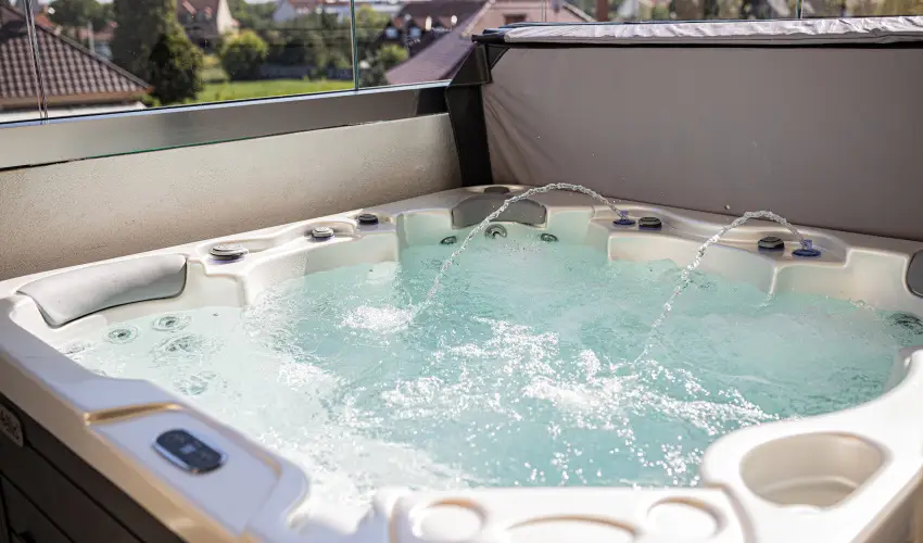 Tahiti Resort Apartments Hajdszoboszl - Augusztus 20. - teljes elrefizetssel