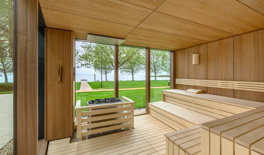 Kenese Bay Garden Resort & Conference Balatonkenese - Augusztus 20. (min. 3 j)