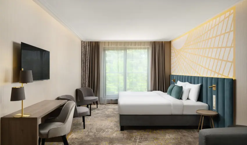 Kenese Bay Garden Resort & Conference Balatonkenese - Augusztus 20. (min. 3 j)