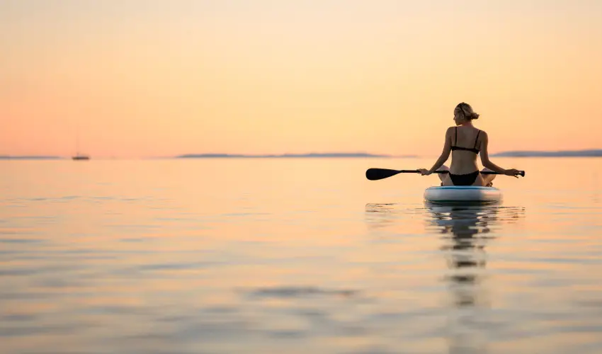 Kenese Bay Garden Resort & Conference Balatonkenese - Augusztus 20. (min. 3 j)