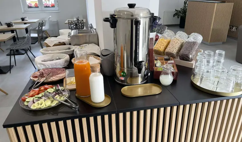 Svirg Terml Panzi Hajdnns - Augusztus 20.