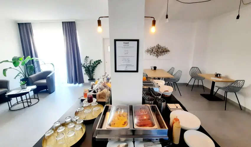 Svirg Terml Panzi Hajdnns - Augusztus 20.