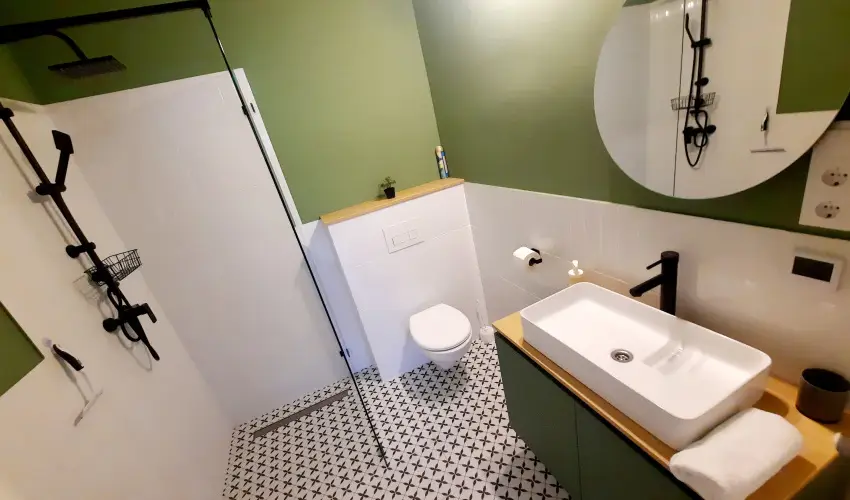 Svirg Terml Panzi Hajdnns - Augusztus 20.