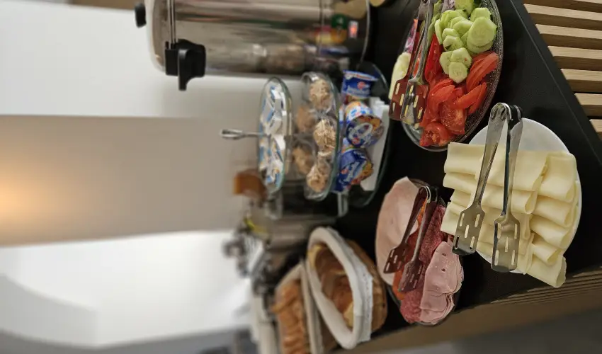 Svirg Terml Panzi Hajdnns - Augusztus 20.