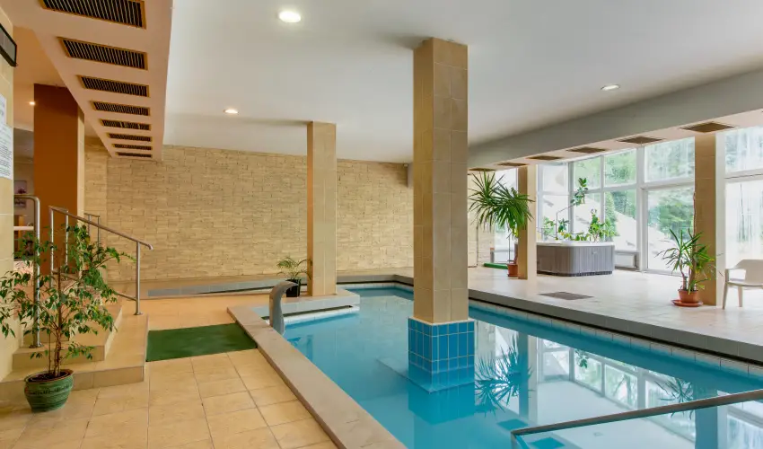 Hotel FIT H�v�z H�v�z - Augusztus 20. (min. 2 �j)