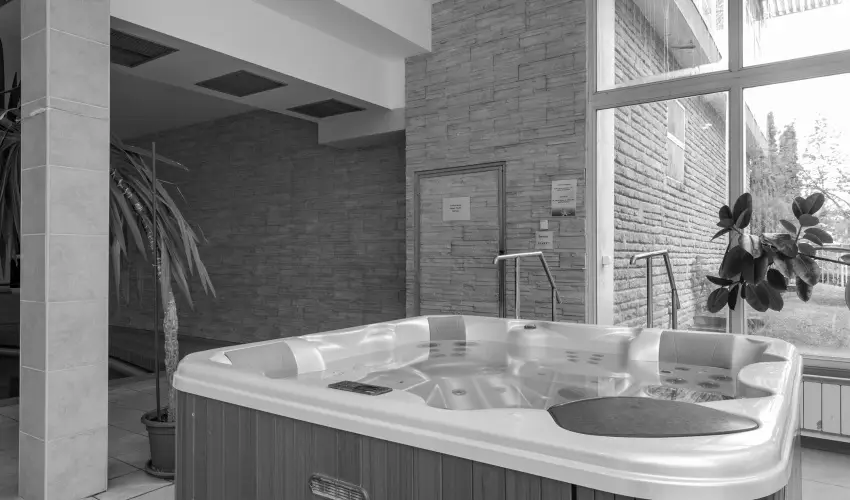 Hotel FIT H�v�z H�v�z - Augusztus 20. (min. 2 �j)