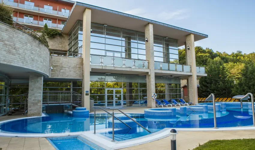 Thermal Hotel Visegrd Visegrd - Augusztus 20. - teljes elrefizetssel (min. 3 j)