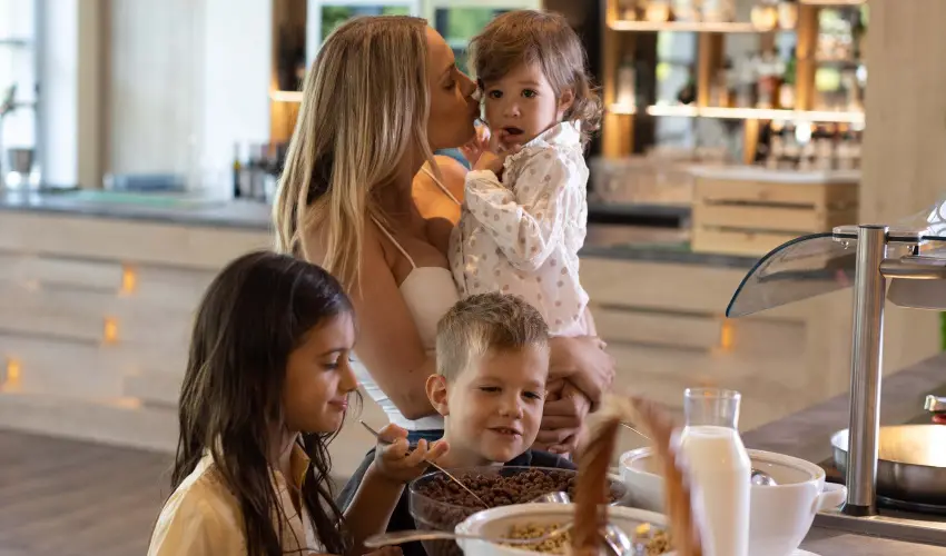 Thermal Hotel Visegrd Visegrd - Augusztus 20. - teljes elrefizetssel (min. 3 j)