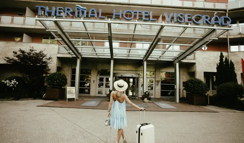 Thermal Hotel Visegrd Visegrd - Augusztus 20. - teljes elrefizetssel (min. 3 j)