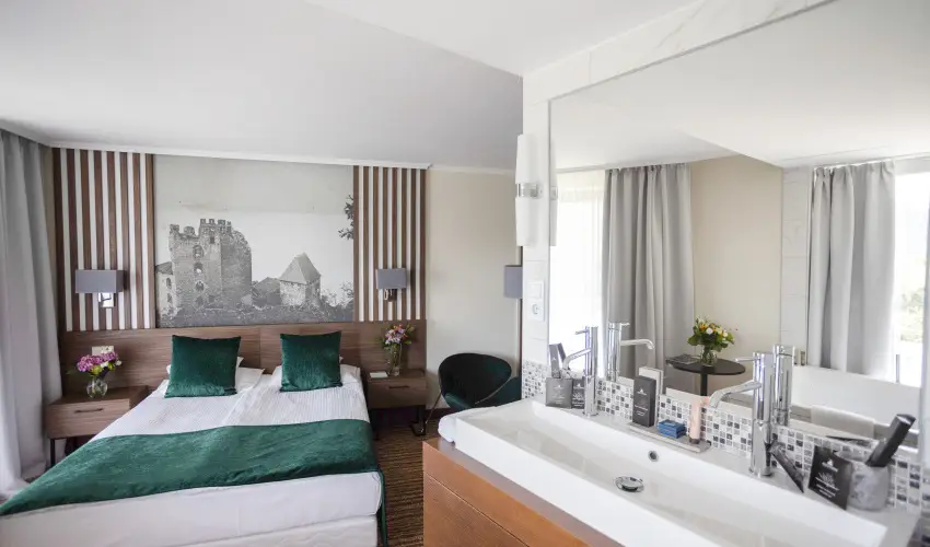 Thermal Hotel Visegrd Visegrd - Augusztus 20. - teljes elrefizetssel (min. 3 j)