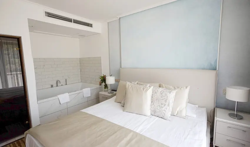 Thermal Hotel Visegrd Visegrd - Augusztus 20. - teljes elrefizetssel (min. 3 j)