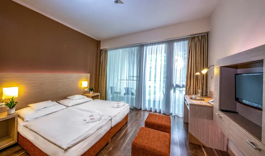 Term�l Apartmanok & Kemping Hark�ny Hark�ny - Augusztus 20.