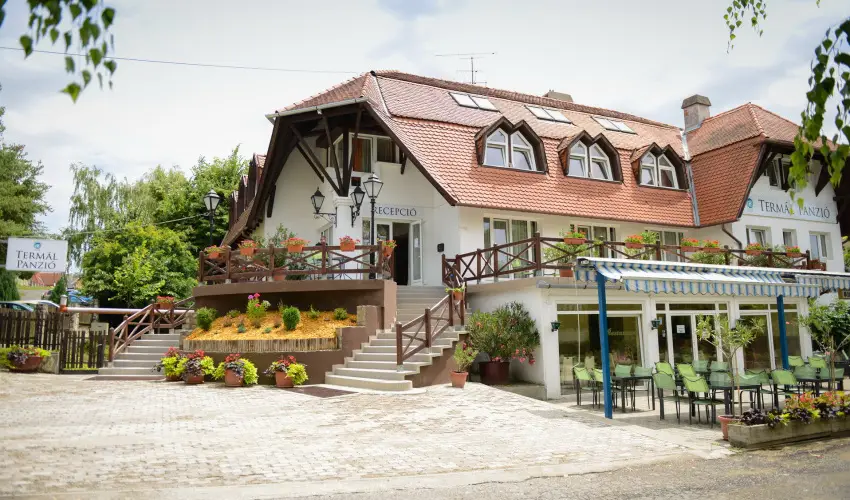 Thermal Panzi� Igal Igal - Augusztus 20. (min. 2 �j)