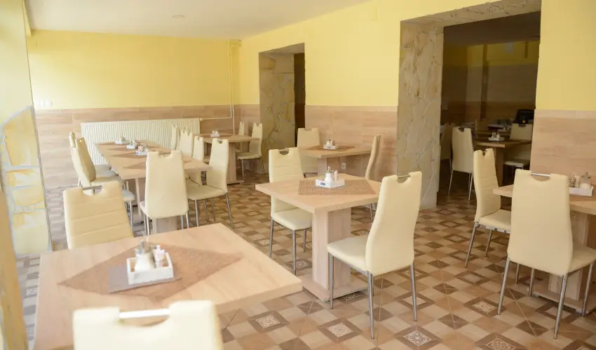 Thermal Panzi� Igal Igal - Augusztus 20. (min. 2 �j)