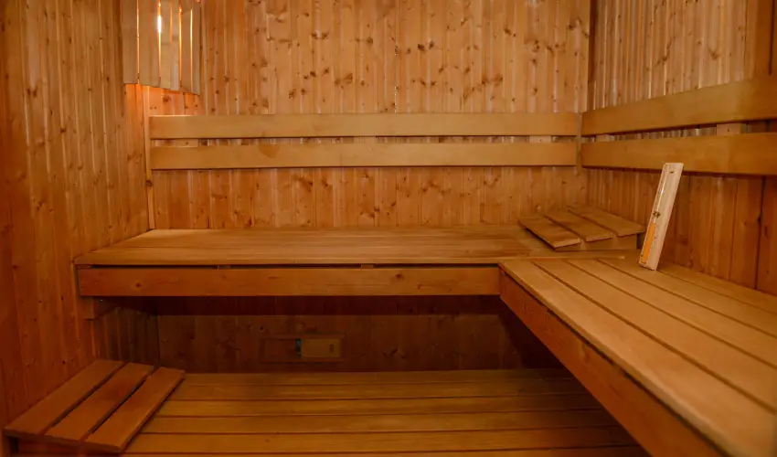 Thermal Panzi� Igal Igal - Augusztus 20. (min. 2 �j)