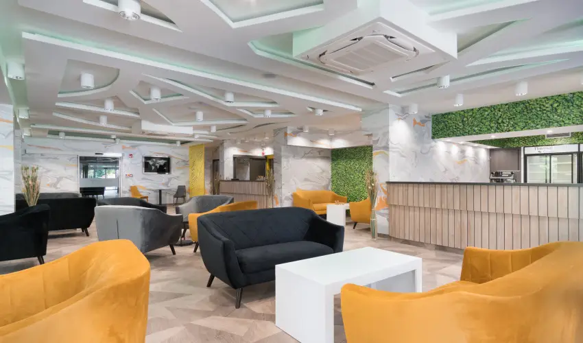 Thermal Hotel Garden Hajd�szoboszl� - Augusztus 20. (min. 3 �j)