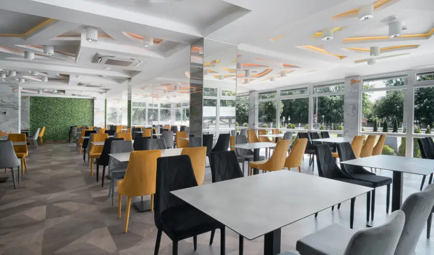 Thermal Hotel Garden Hajd�szoboszl� - Augusztus 20. (min. 3 �j)