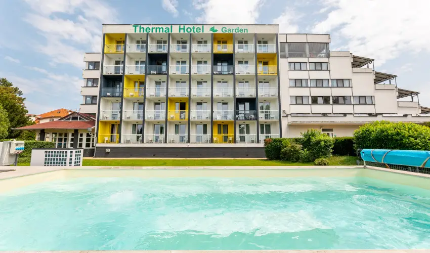 Thermal Hotel Garden Hajd�szoboszl� - Augusztus 20. (min. 3 �j)