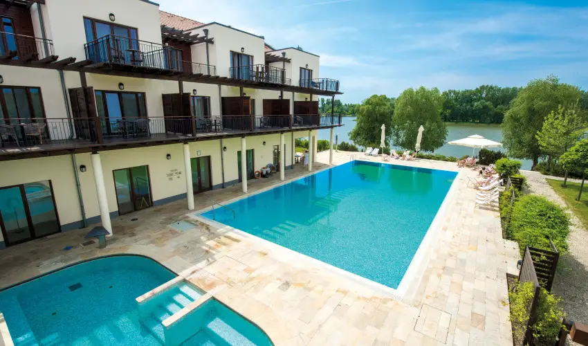 Tisza Balneum Hotel Tiszafred - Augusztus 20. (min. 3 j)