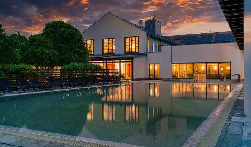 Tisza Balneum Hotel Tiszafred - Augusztus 20. (min. 3 j)