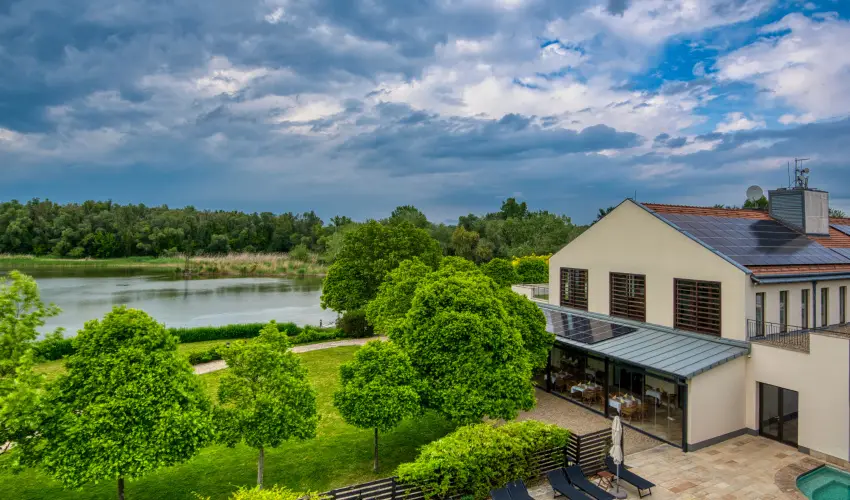 Tisza Balneum Hotel Tiszafred - Augusztus 20. (min. 3 j)