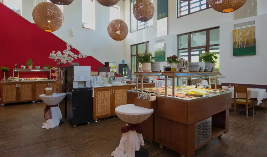 Tisza Balneum Hotel Tiszafred - Augusztus 20. (min. 3 j)