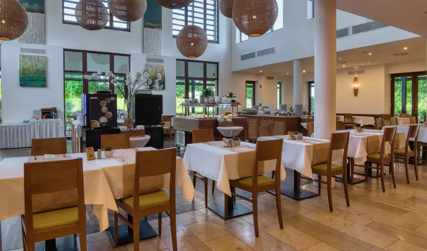 Tisza Balneum Hotel Tiszafred - Augusztus 20. (min. 3 j)