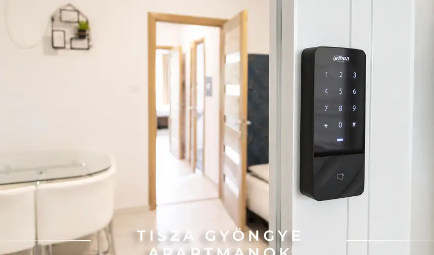 Tisza Gy�ngye Apartmanok Szeged - Augusztus 20.