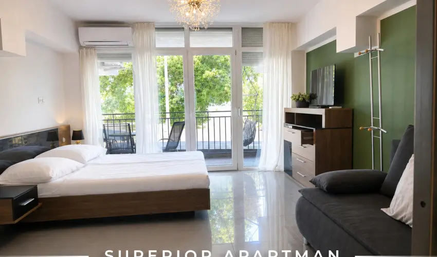 Tisza Gy�ngye Apartmanok Szeged - Augusztus 20.