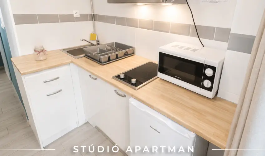 Tisza Gy�ngye Apartmanok Szeged - Augusztus 20.