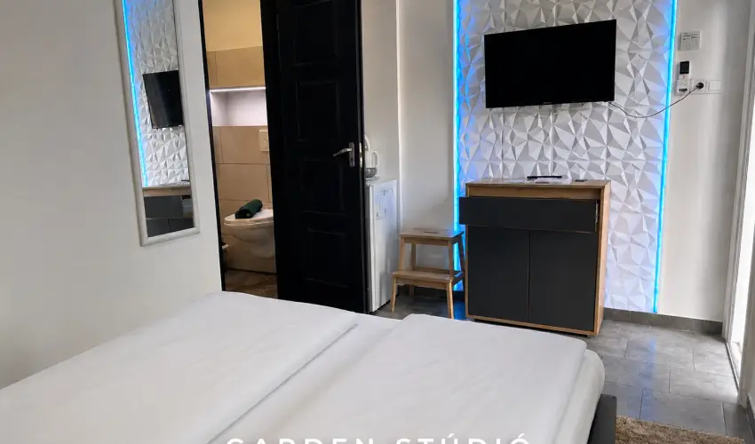 Tisza Gy�ngye Apartmanok Szeged - Augusztus 20.