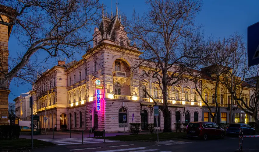Tisza Hotel Szeged - Augusztus 20.