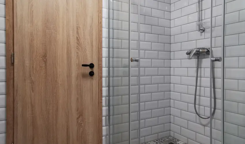 T�-Part Panzi� & Rendezv�nyk�zpont K�szeg - Augusztus 20.